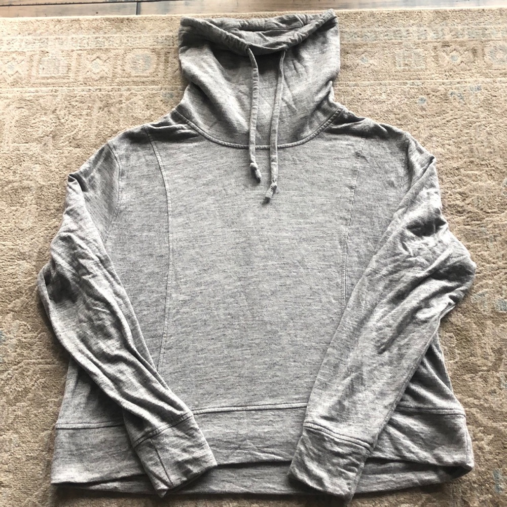 Athleta funnel neck pullover
